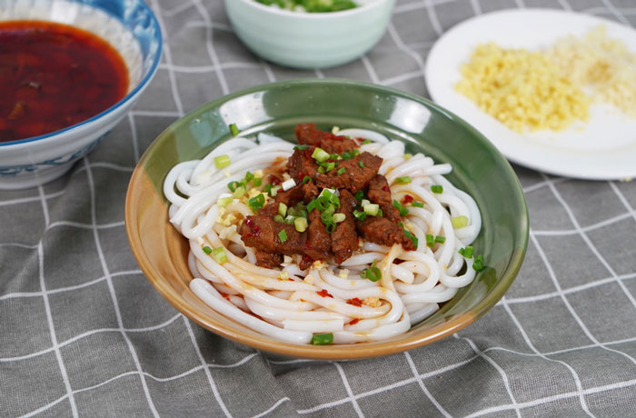 含山肉臊子粉培训